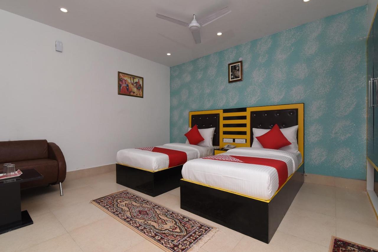 Capital O 13310 Noida Suites المظهر الخارجي الصورة