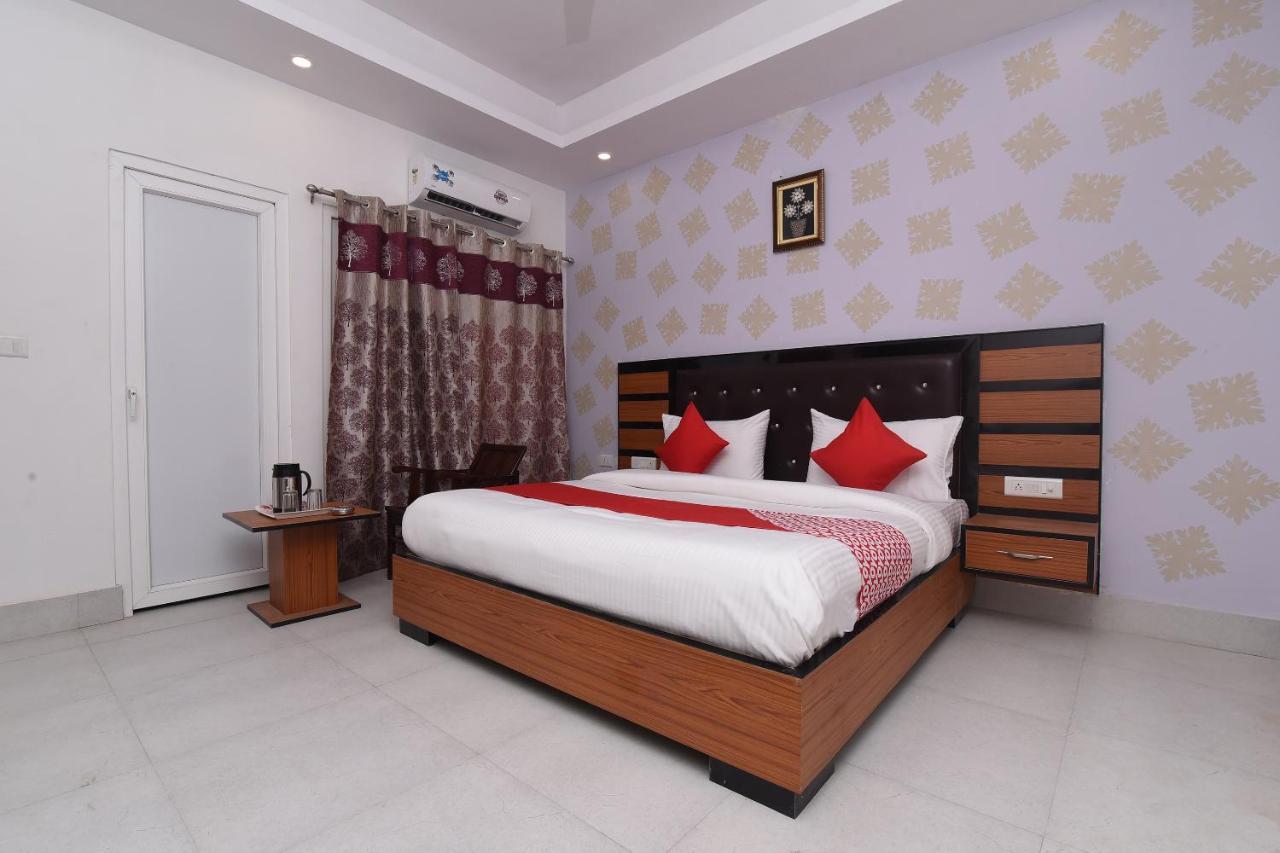 Capital O 13310 Noida Suites المظهر الخارجي الصورة