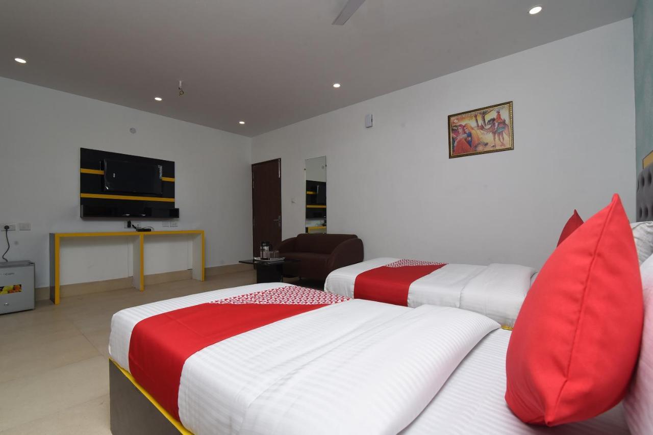 Capital O 13310 Noida Suites المظهر الخارجي الصورة