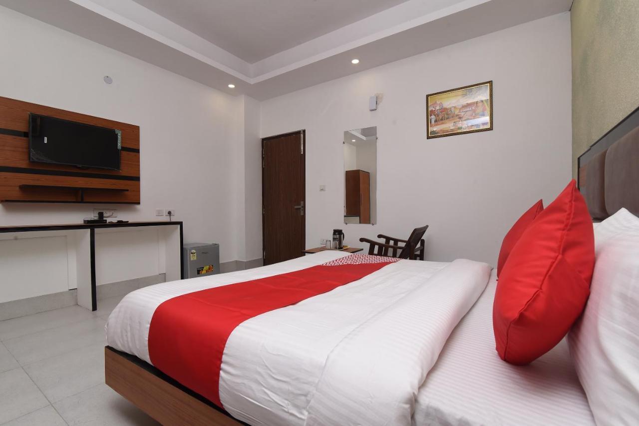 Capital O 13310 Noida Suites المظهر الخارجي الصورة