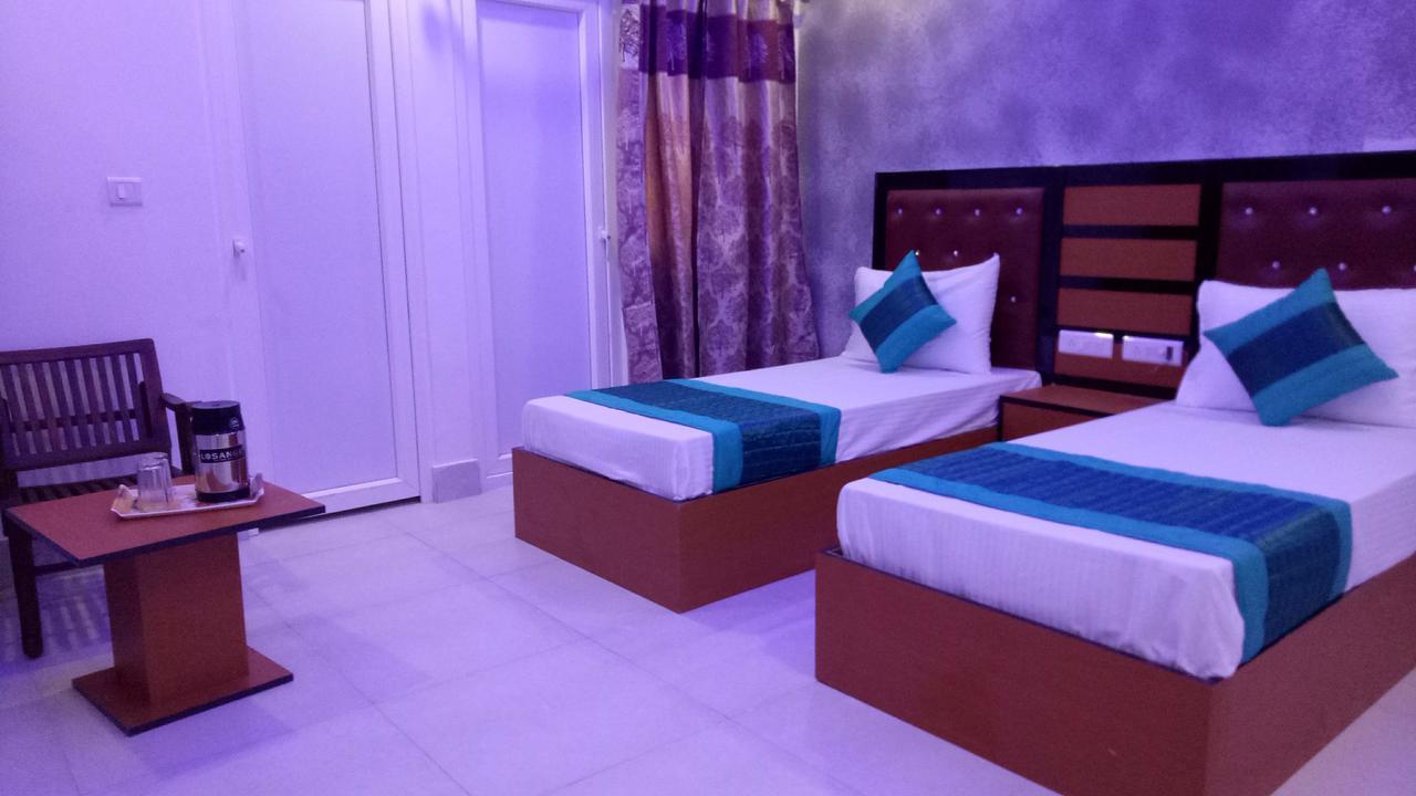 Capital O 13310 Noida Suites المظهر الخارجي الصورة